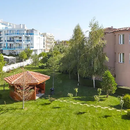 Apartmanhotel Complex Moskoyani 2*