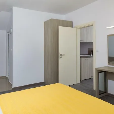 Complex Moskoyani شقة فندقية 4*