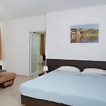 Complex Moskoyani 4*