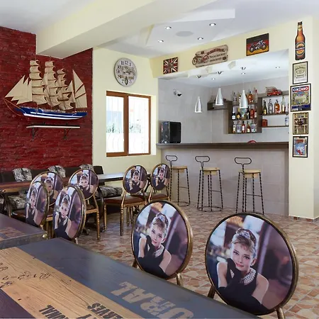 Апартхотел Complex Moskoyani 4*